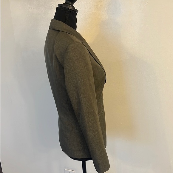 Nine West Classic Women's Two Button Blazer, Sz 2. - Picture 3 of 8